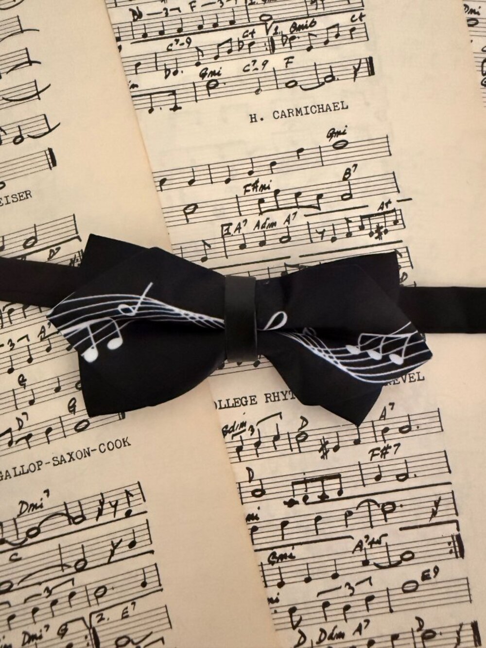 Black Music Note Bow Tie Adjustable Satin Finish Musician Singer Concert